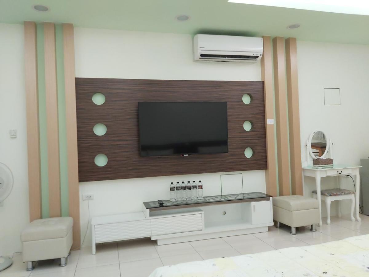 Happy Heart B&B Taitung Екстериор снимка
