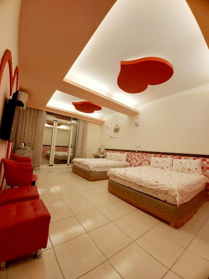 Happy Heart B&B Taitung Екстериор снимка