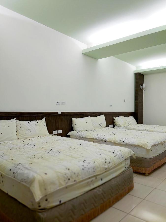 Happy Heart B&B Taitung Екстериор снимка