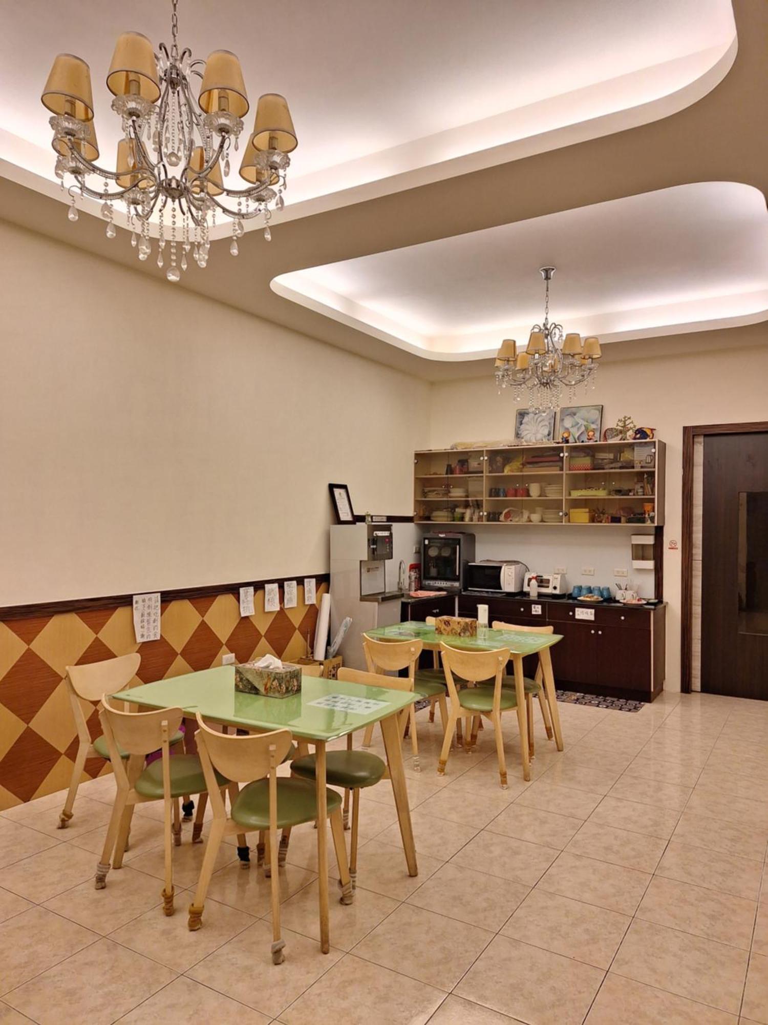 Happy Heart B&B Taitung Екстериор снимка