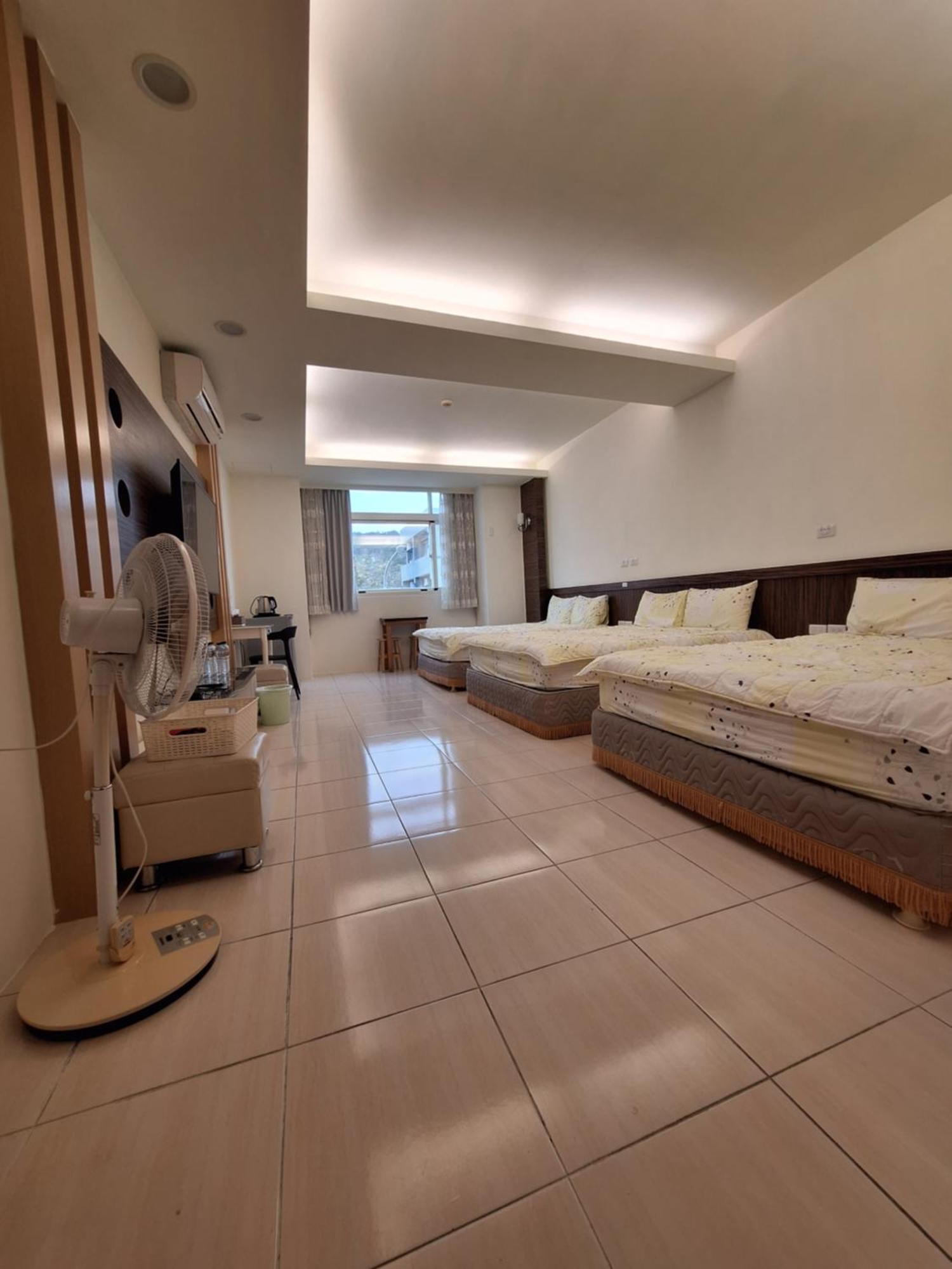 Happy Heart B&B Taitung Екстериор снимка